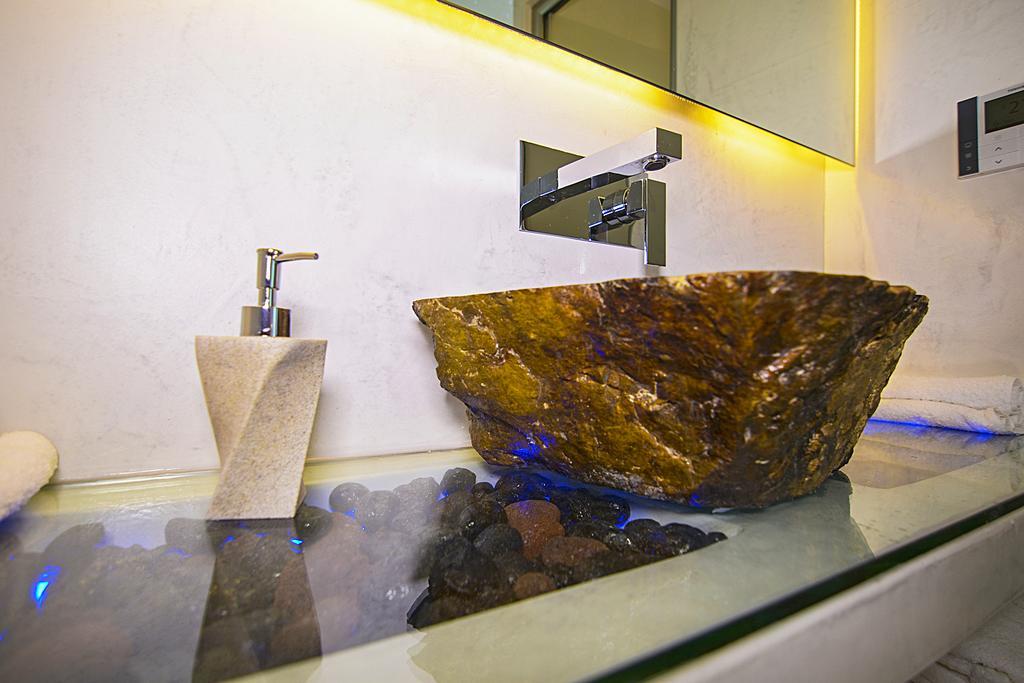 Santorini Loft Kamári Exterior foto